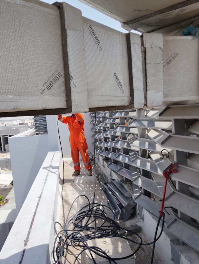 Effective and safe cleaning services for both homes and businesses.